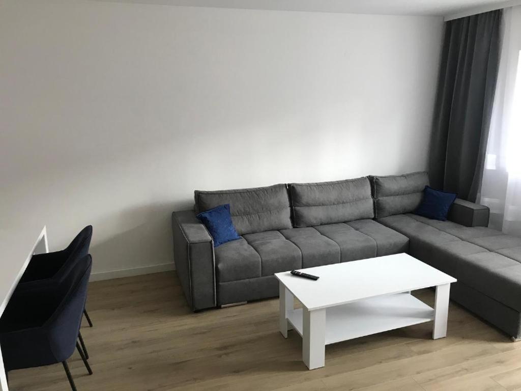 Central Аpartment Foca With Garage Eksteriør billede